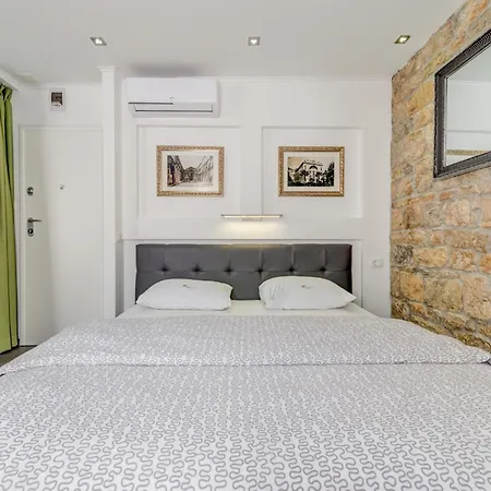 Luxury Ana 1 In The Heart Of